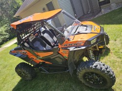 Polaris RZR XP 1000 Detail Image (8)